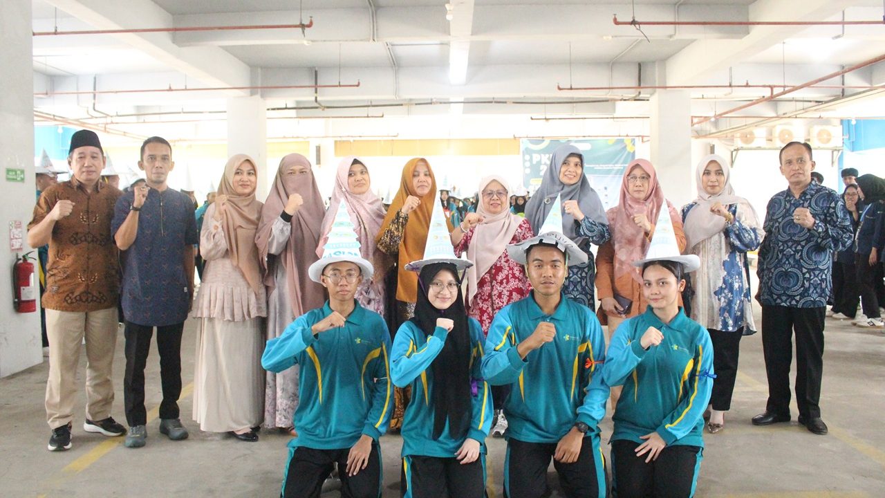Pengenalan Kehidupan Kampus bagi Mahasiswa Baru (PKKMB) Tahun 2026 Jurusan Gizi (1)