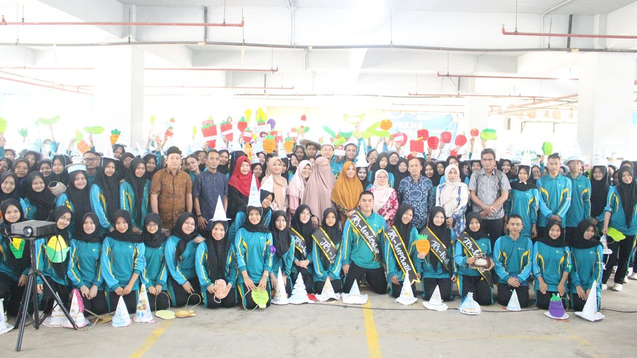 Pengenalan Kehidupan Kampus bagi Mahasiswa Baru (PKKMB) Tahun 2026 Jurusan Gizi (3)